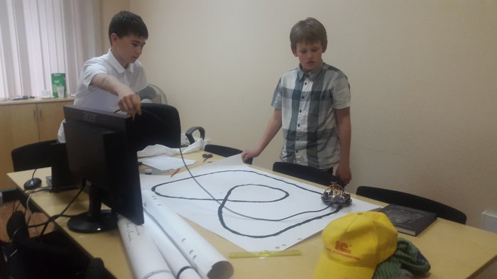 Первые проекты школьников в "Мастерской IT-проекты" компании Неосистемы Северо-Запад