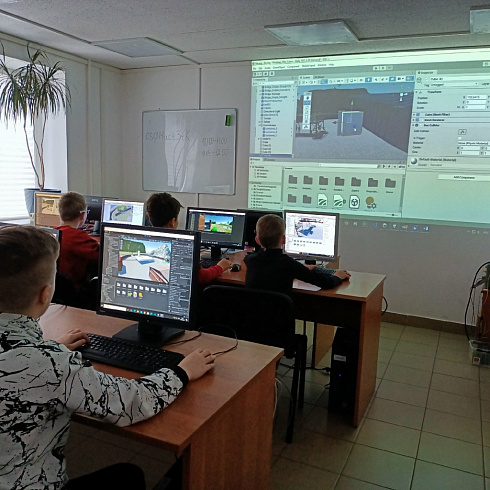 Осенняя IT-школа для юных гениев: создаем игры, 3D-модели и собственные проекты за 5 дней!