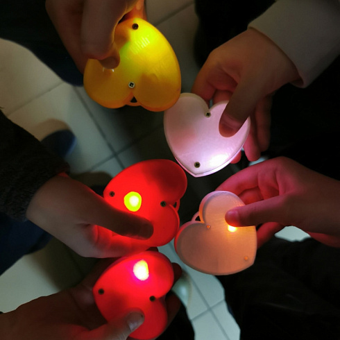 Осенняя IT-школа для юных гениев: создаем игры, 3D-модели и собственные проекты за 5 дней!