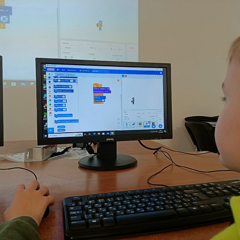 Осенняя IT-школа для юных гениев: создаем игры, 3D-модели и собственные проекты за 5 дней!